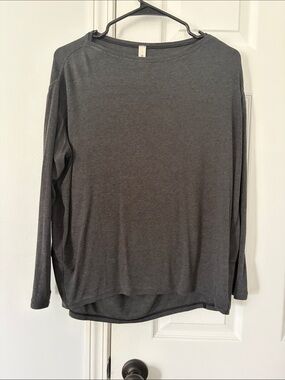 lululemon athletica Long Sleeve Tee